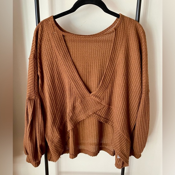 Open Back Waffle Knit Top size Medium - Picture 4 of 12